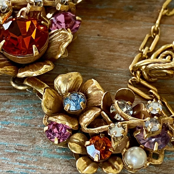 VTG Elaborate Crystal Gold-tone Floral Statement Necklace - Picture 10 of 12